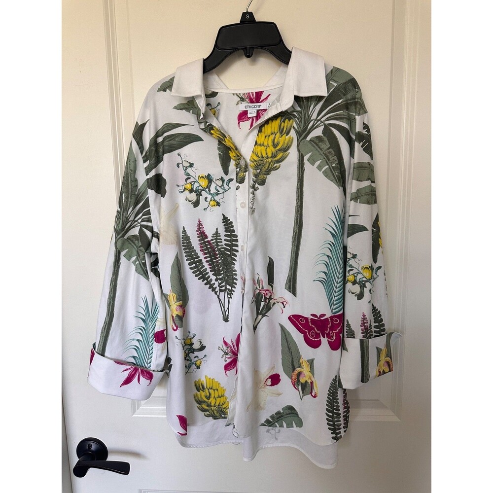 Chico's No-Iron Stretch Button-Down Shirt White with Floral Size 2(Large / US12)